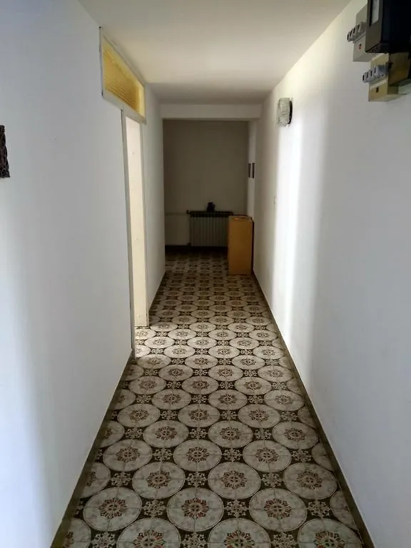 Suran Apartments Póla